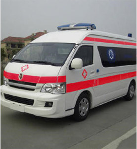革吉县上汽大通救护车