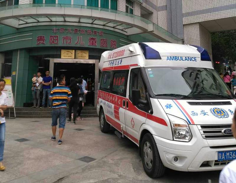 革吉县救护车转院